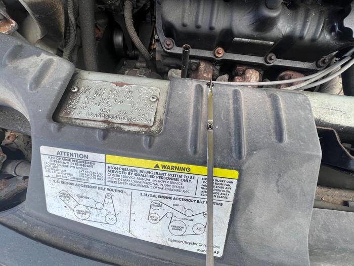 Used 2003 Dodge Caravan Sport FWD image 38