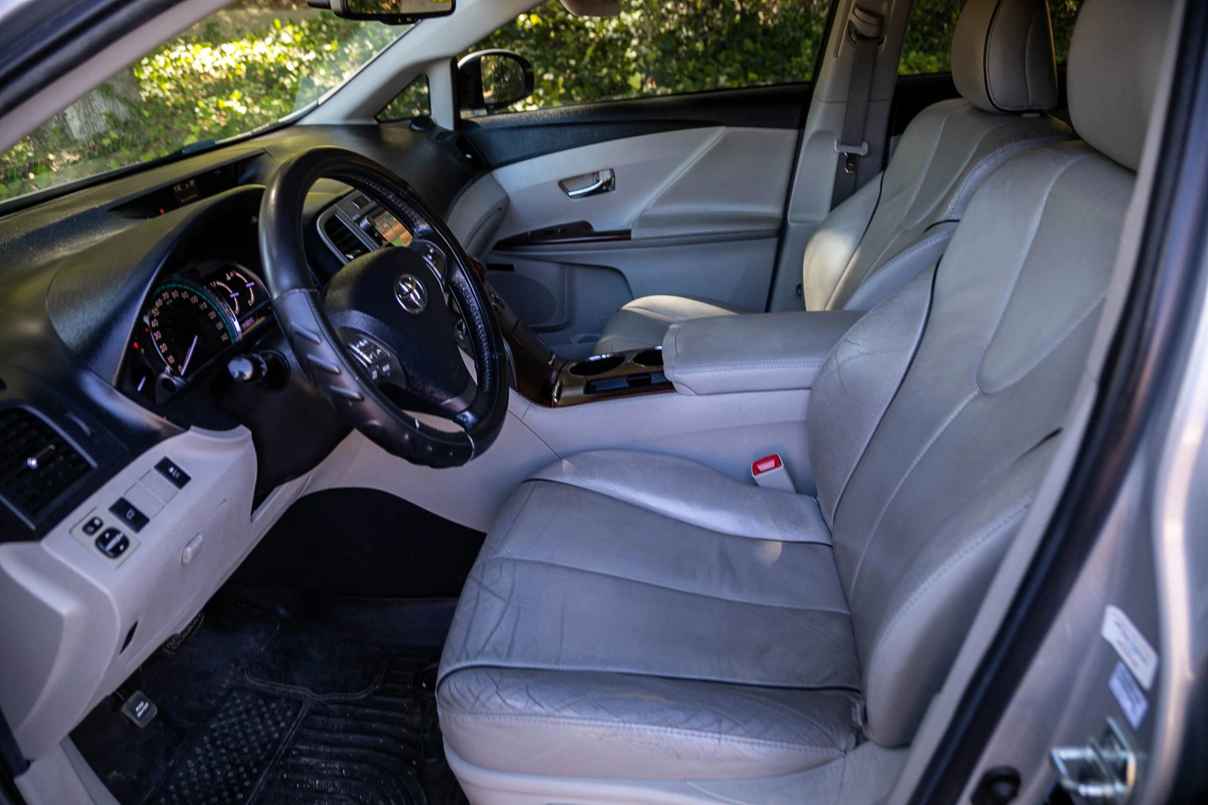 Used 2011 Toyota Venza Wagon 4D w/ Premium Pkg #2 image 23