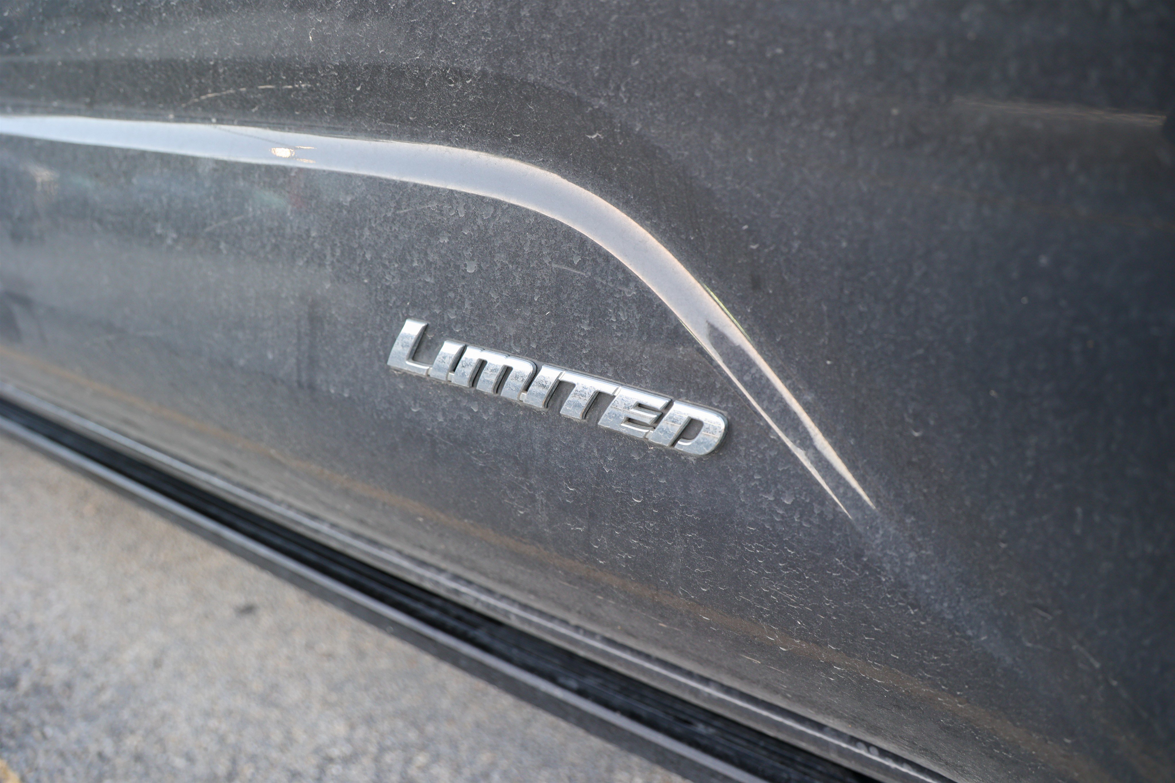 Certified 2025 Toyota Tacoma Limited AWD/4WD image 10