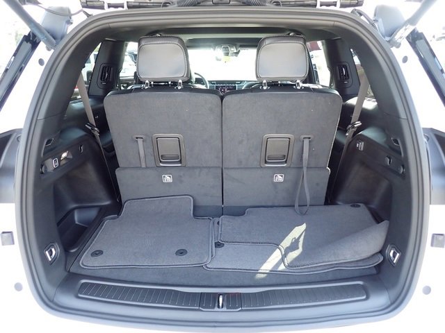 New 2025 Jeep Grand Cherokee L Altitude image 6