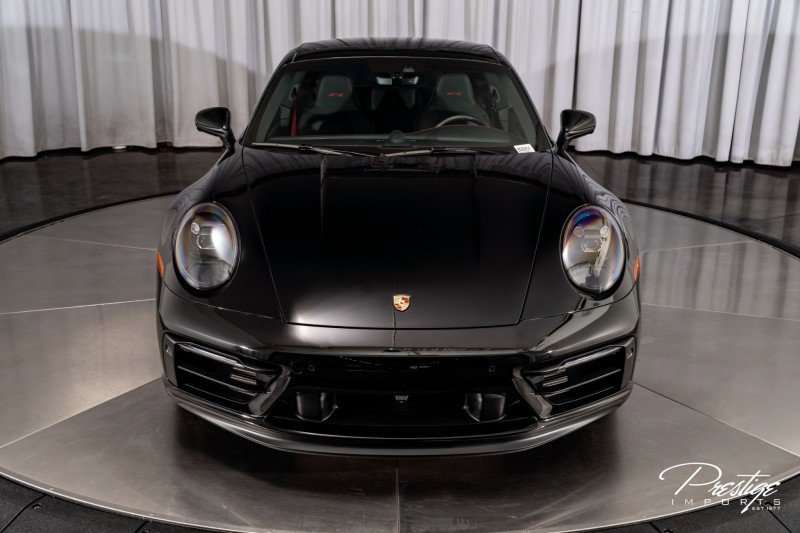 Used 2024 Porsche 911 Carrera GTS image 4