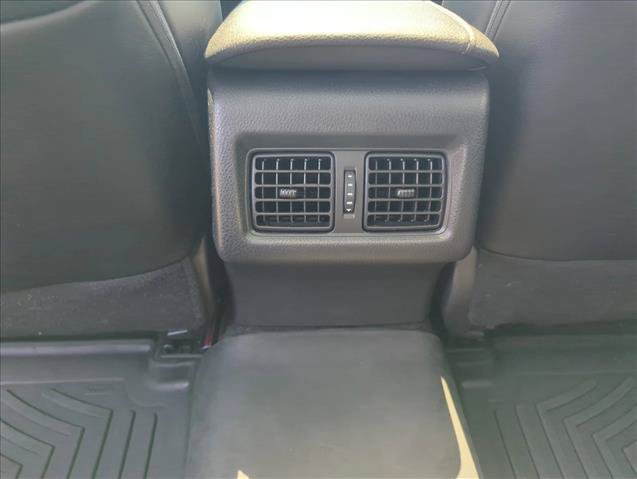 Used 2021 Toyota Camry XSE w/ Navigation Package FWD image 20
