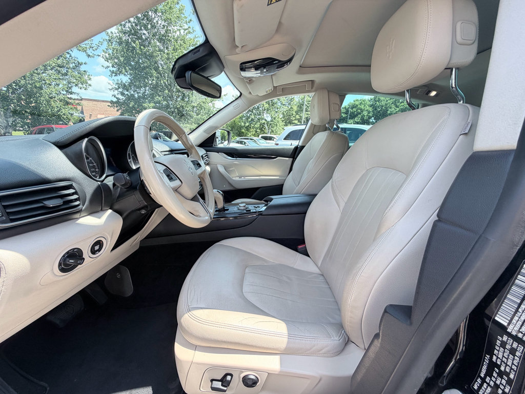 Used 2018 Maserati Levante AWD/4WD image 22