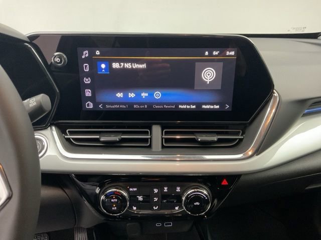 New 2026 Chevrolet Trax LT w/ LT Convenience Package image 15