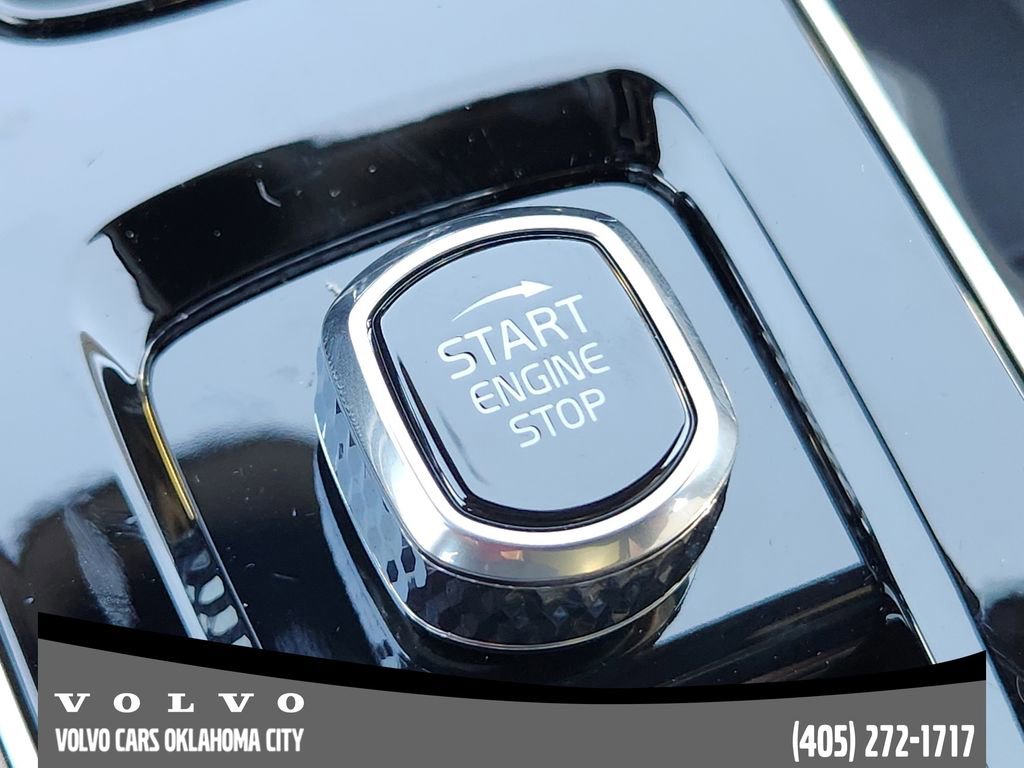 Used 2026 Volvo XC90 B5 Plus w/ Protection Package Premier image 20