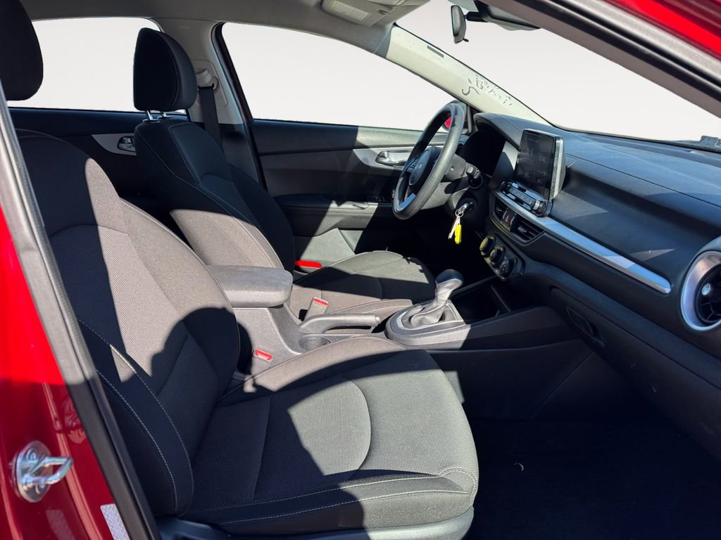 Used 2024 Kia Forte LXS image 15