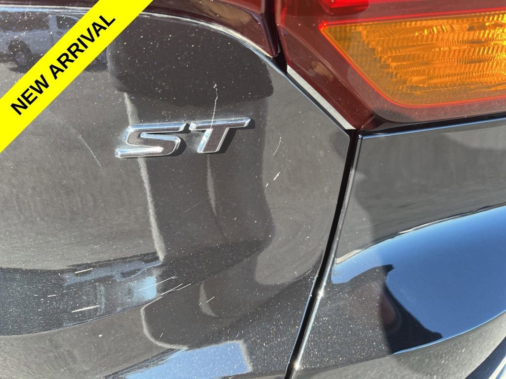 Used 2023 Buick Encore GX Select w/ Experience Buick Package FWD image 17