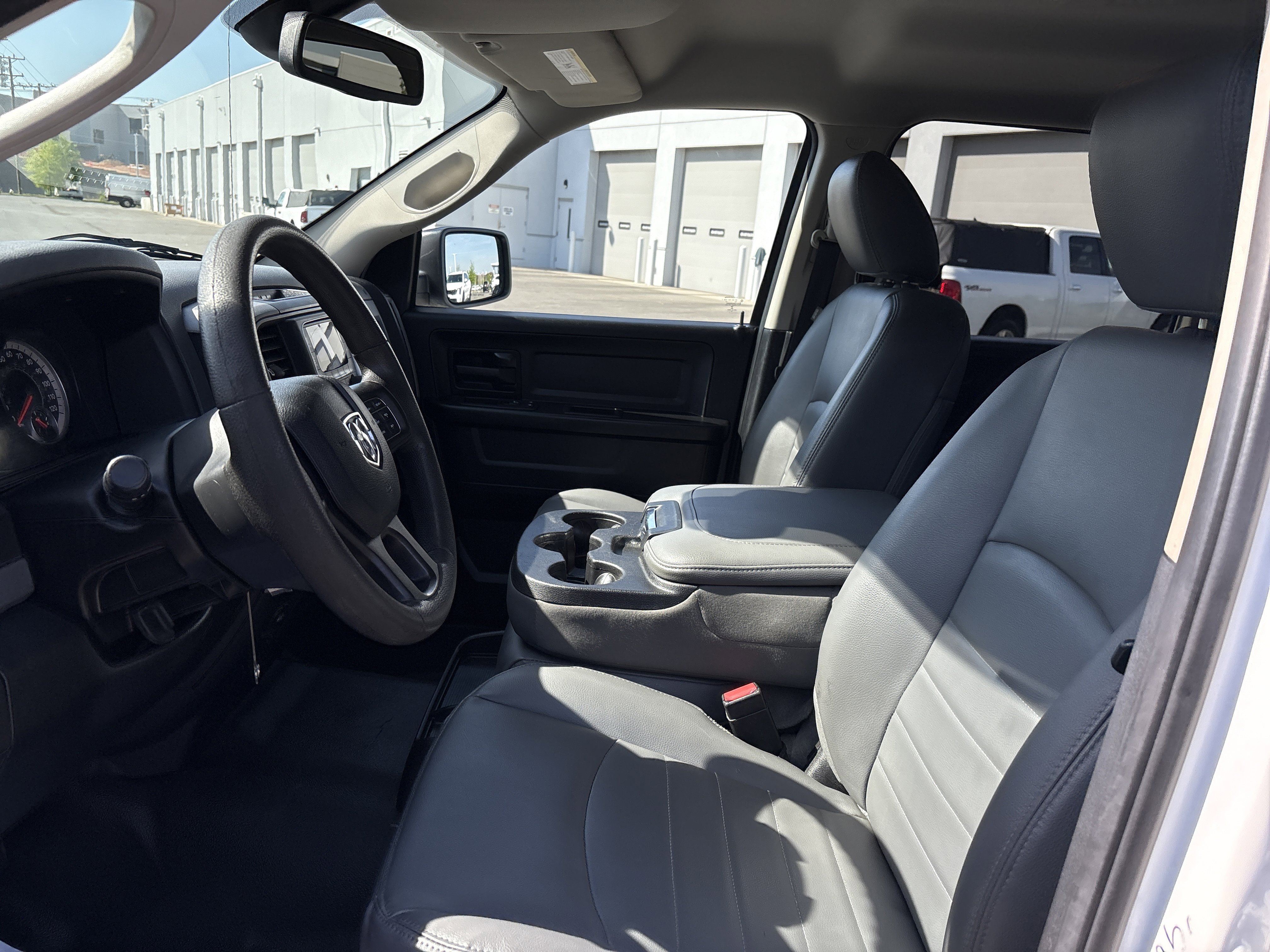 Used 2016 RAM 1500 Tradesman RWD image 17
