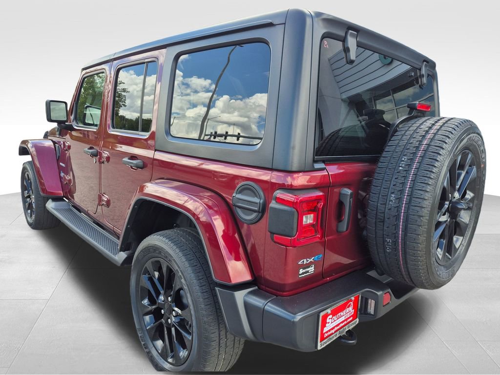 Used 2021 Jeep Wrangler Unlimited Sahara image 4