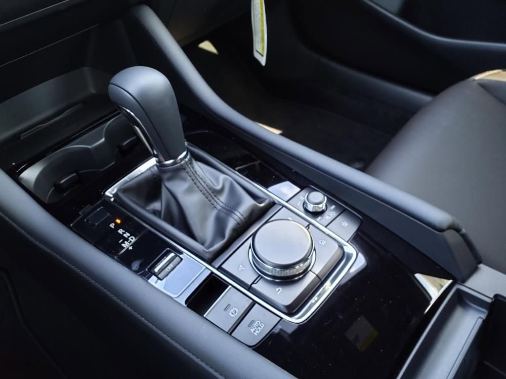 New 2024 MAZDA MAZDA3 Hatchback w/Premium Plus Pkg image 24