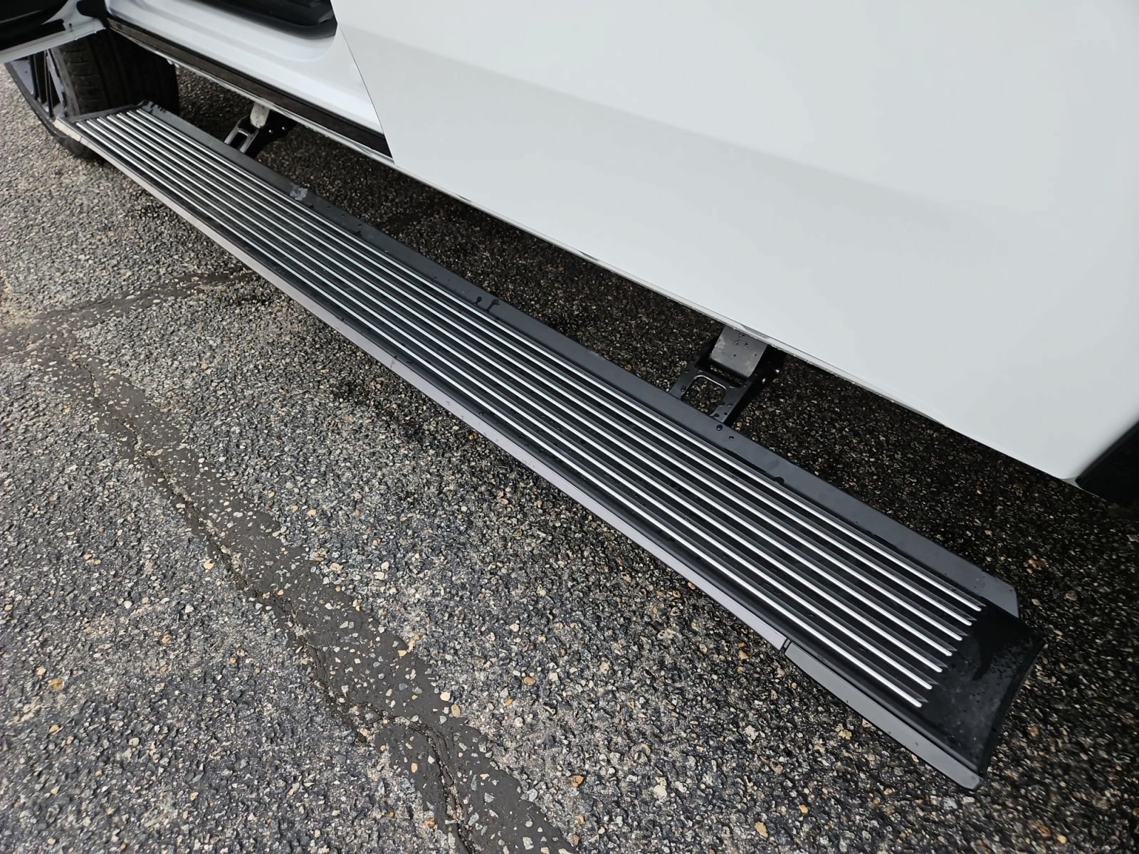 New 2026 Jeep Grand Wagoneer Limited AWD/4WD image 21
