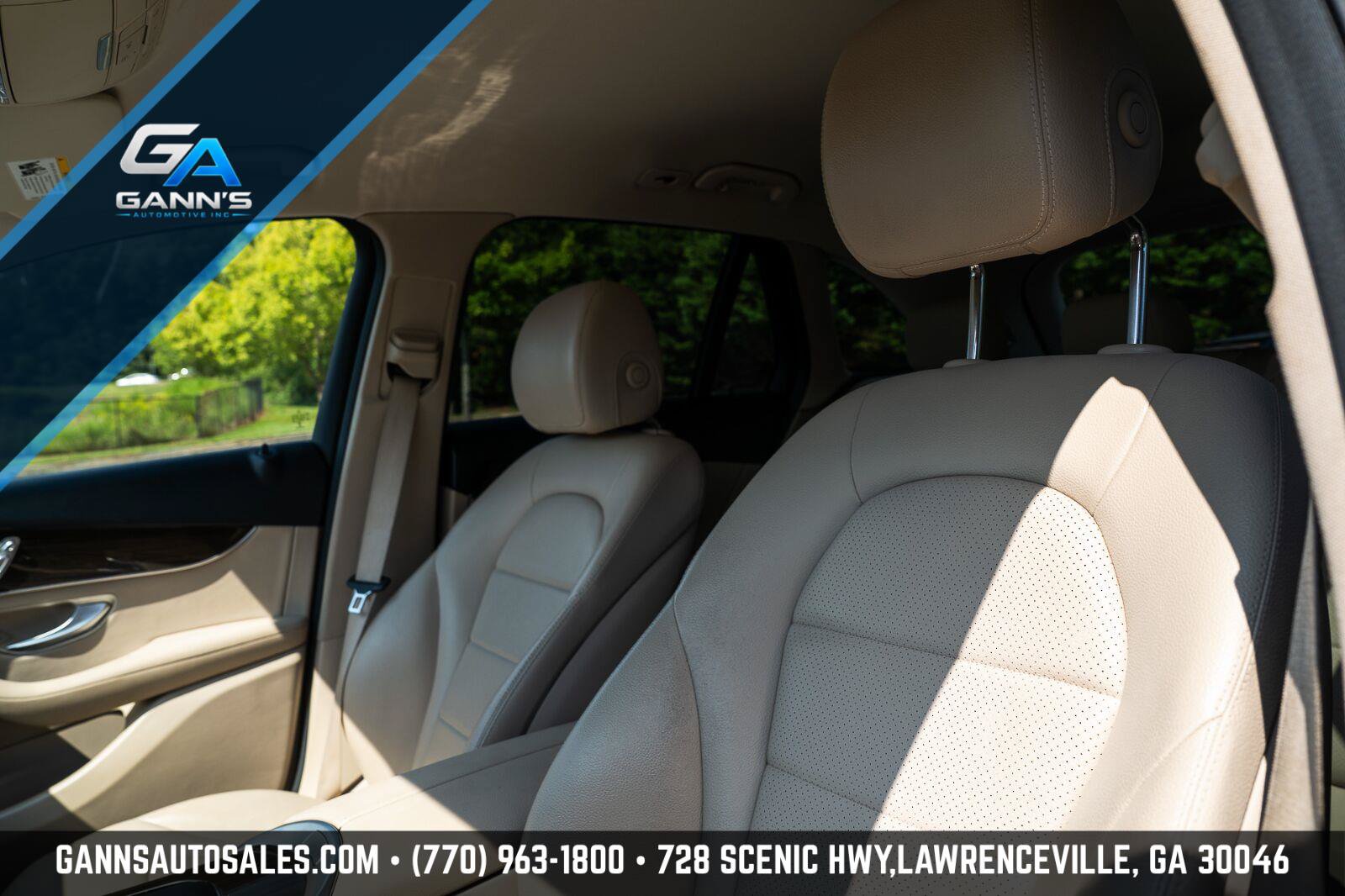 Used 2020 Mercedes-Benz GLC 300 image 19