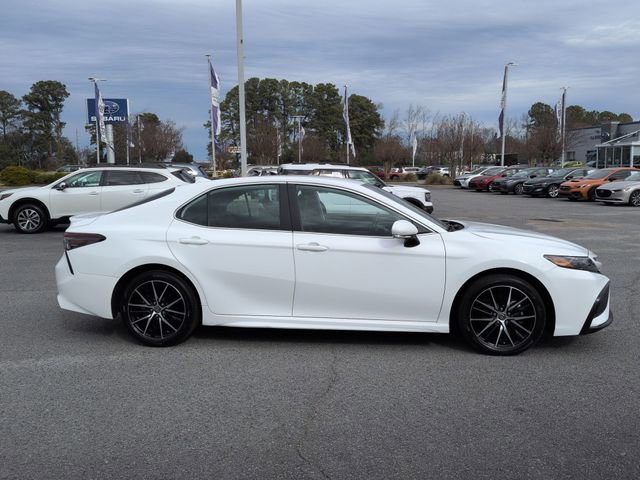 Used 2024 Toyota Camry SE w/ Convenience Package video 2