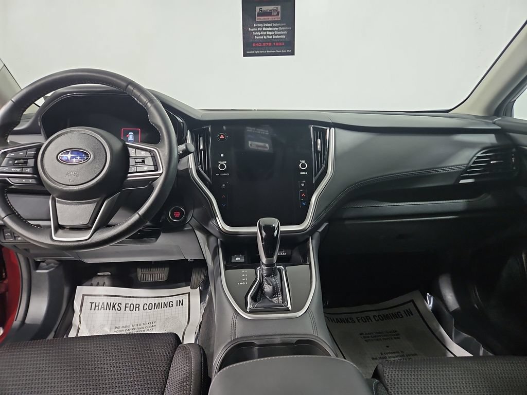 Used 2024 Subaru Outback Premium AWD/4WD image 18