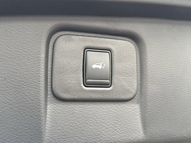 Used 2024 Nissan Murano Platinum w/ Cargo Package AWD/4WD image 28