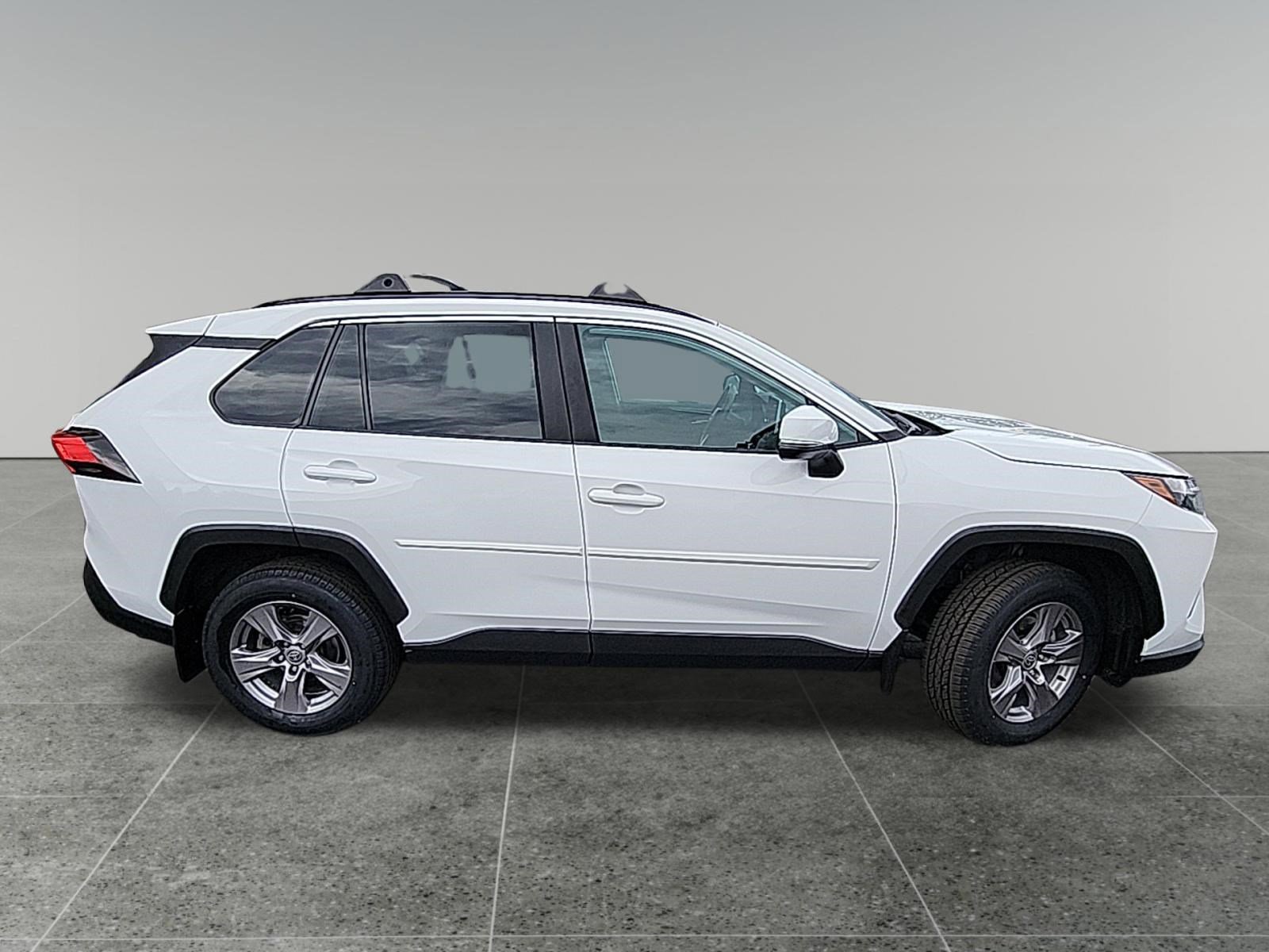 Certified 2024 Toyota RAV4 XLE w/ Convenience Package AWD/4WD image 8