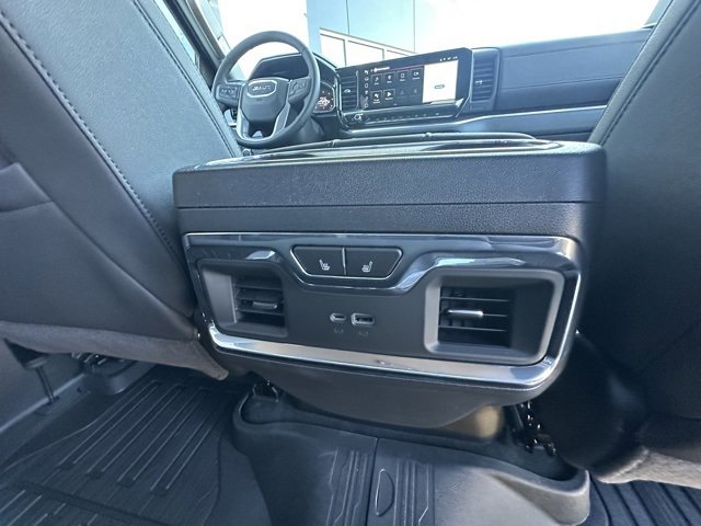 New 2026 GMC Sierra 1500 SLT image 28