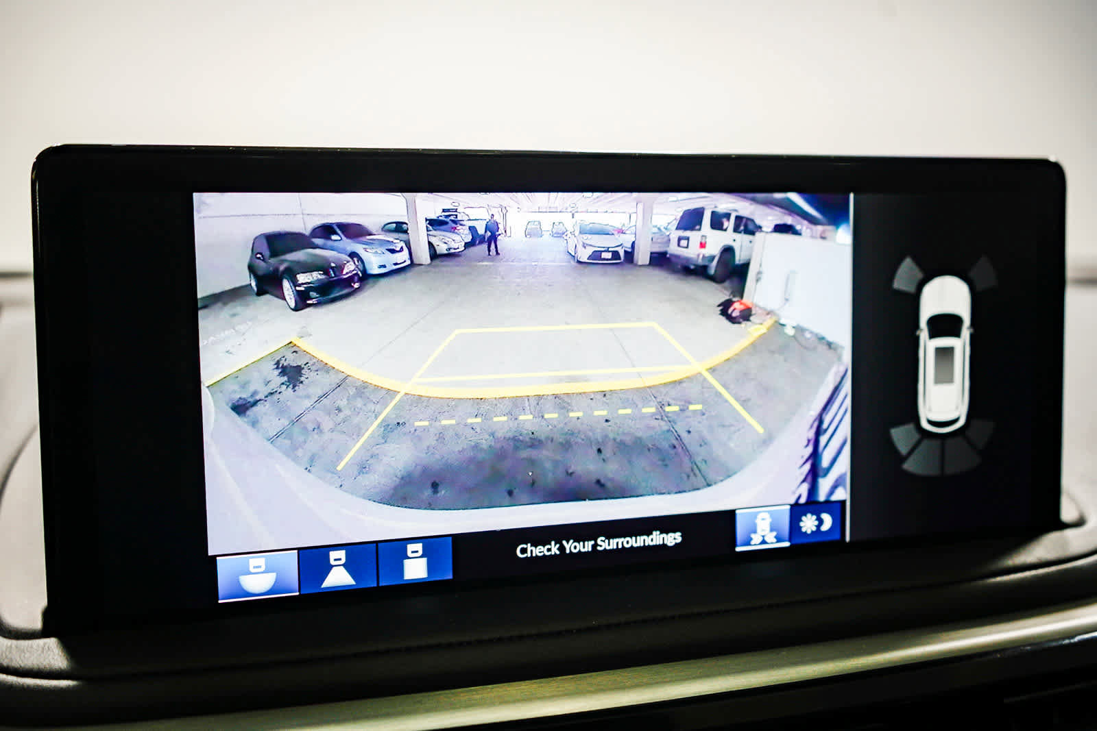 Used 2025 Acura MDX SH-AWD w/ Technology Package image 28