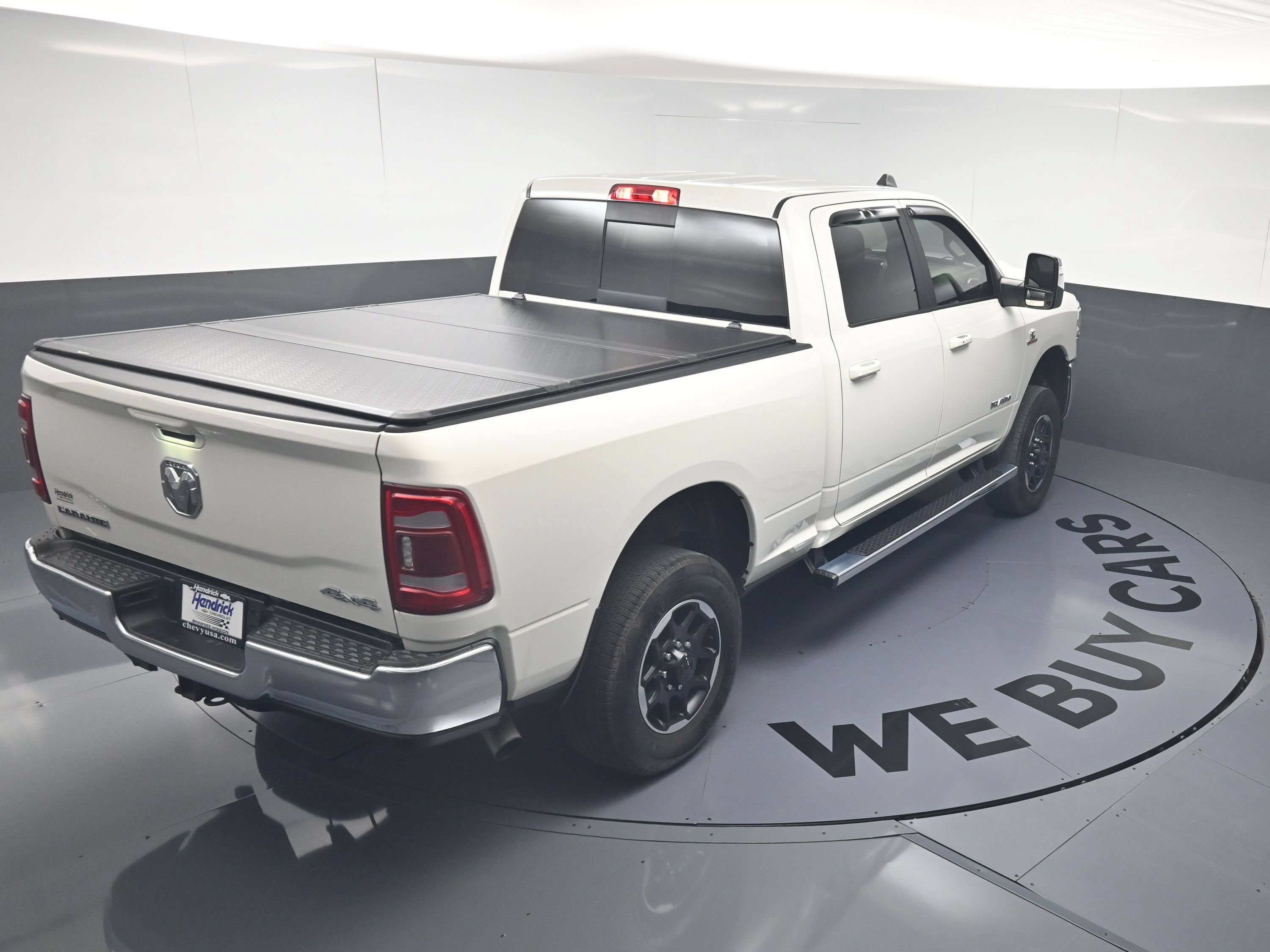 Used 2024 RAM 2500 Laramie AWD/4WD image 33