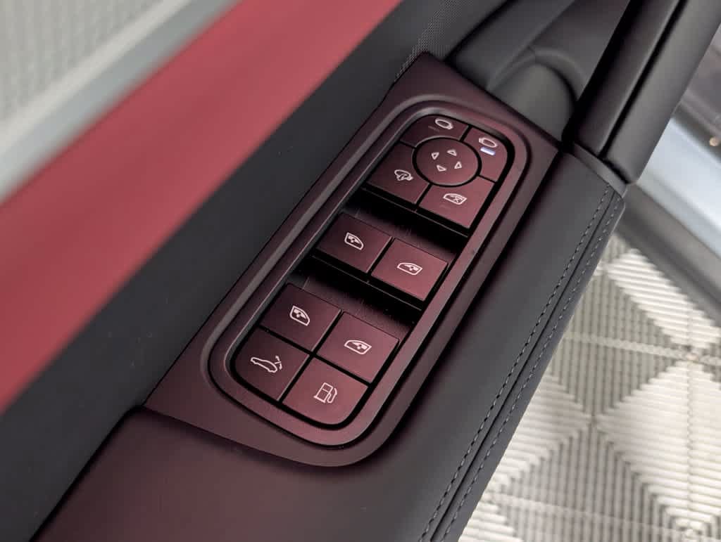 New 2026 Porsche Cayenne S AWD/4WD image 27