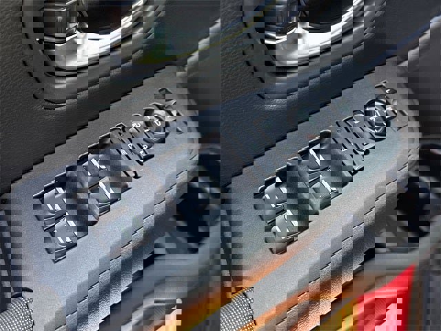 Used 2024 Honda Pilot Sport image 21