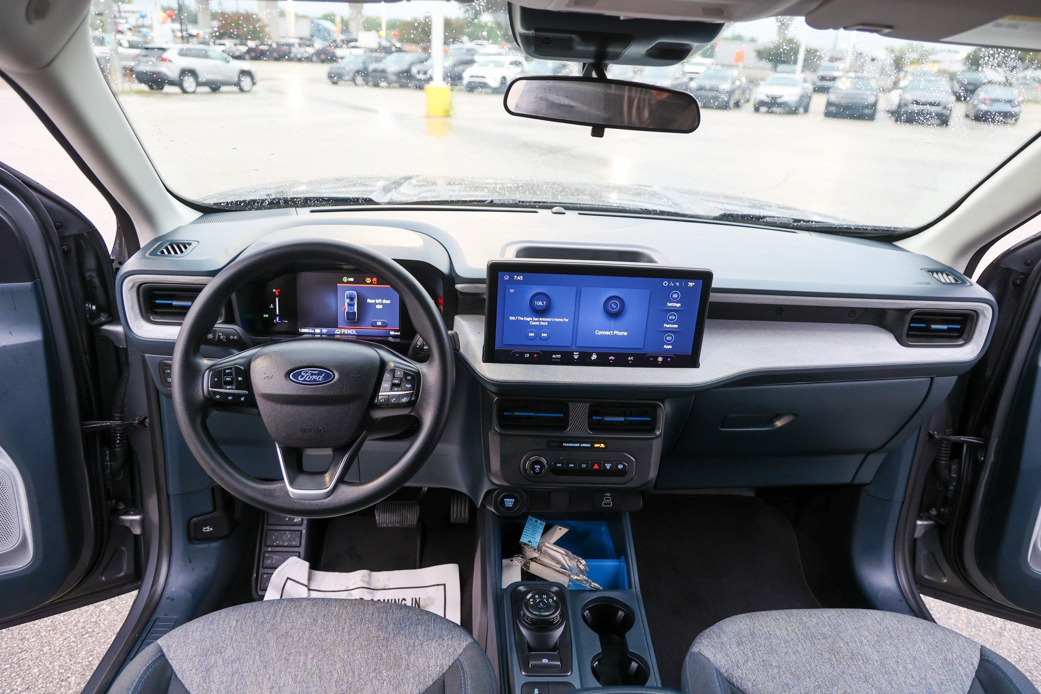 Used 2025 Ford Maverick XLT FWD image 32