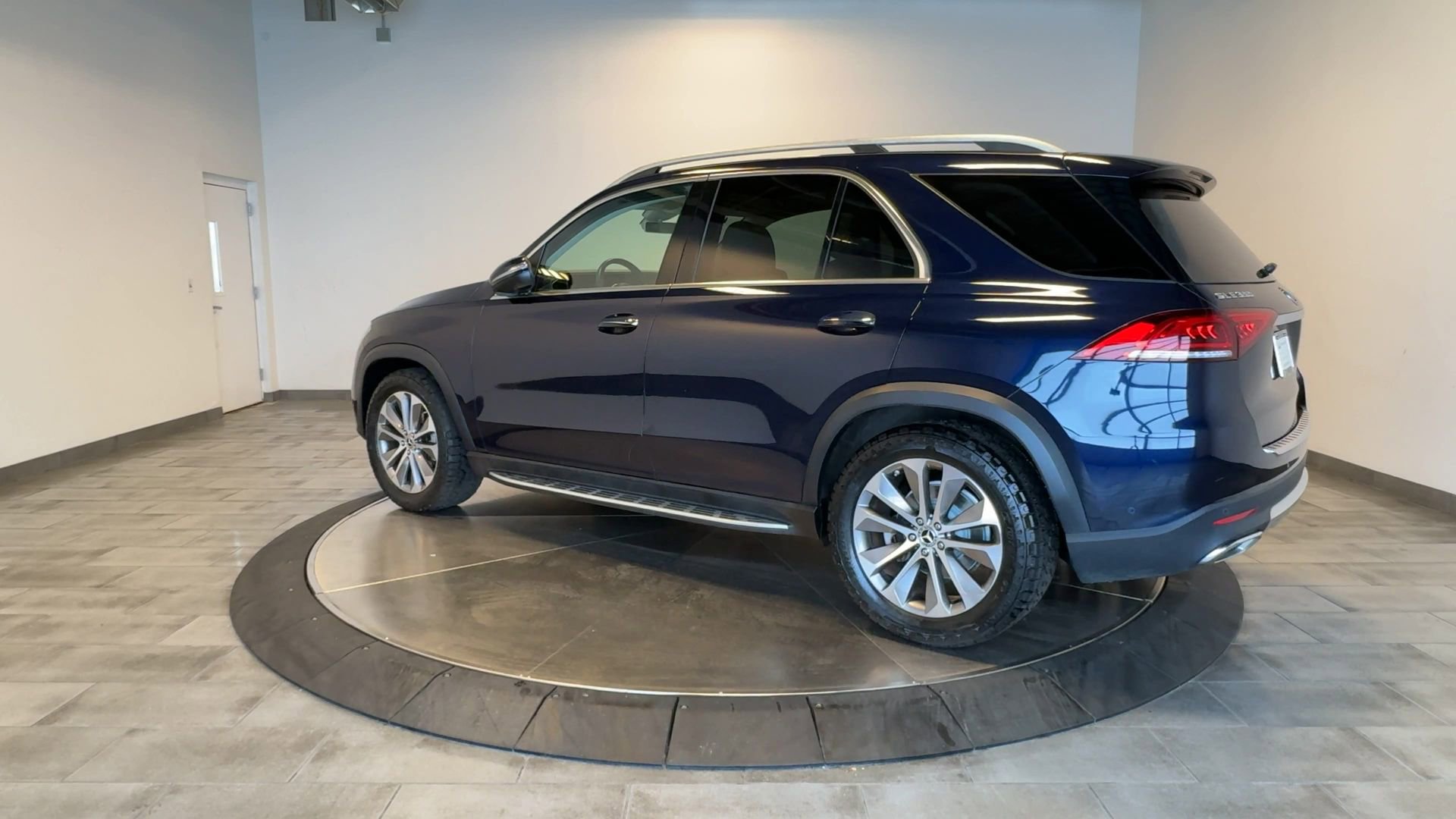 Used 2020 Mercedes-Benz GLE 350 4MATIC image 6