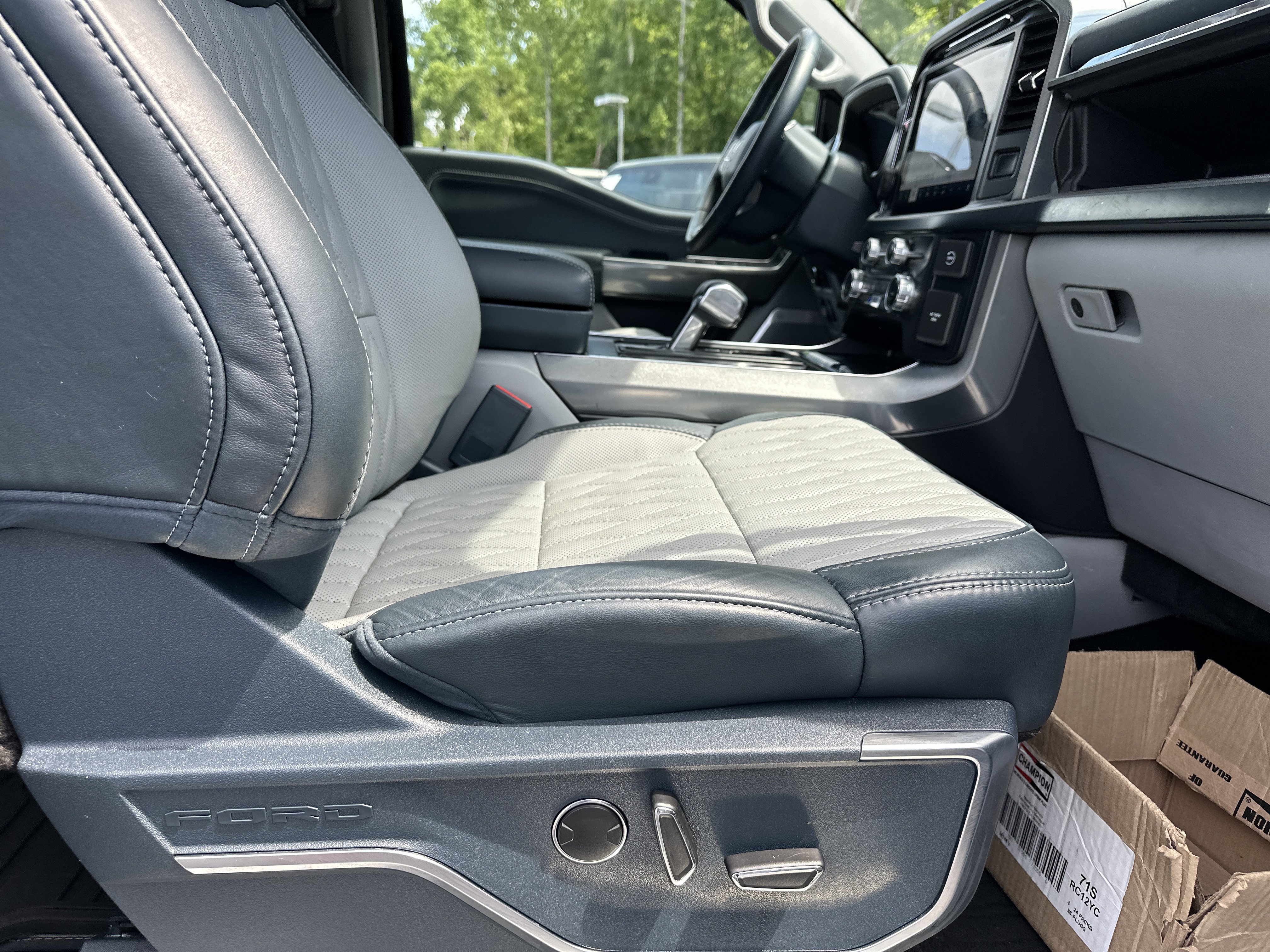 Used 2023 Ford F150 Limited AWD/4WD image 15