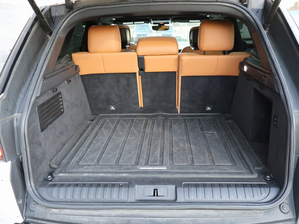 Used 2018 Land Rover Range Rover Sport Supercharged image 10