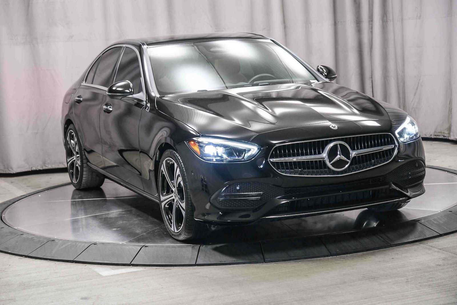 Certified 2025 Mercedes-Benz C 300 Sedan image 5