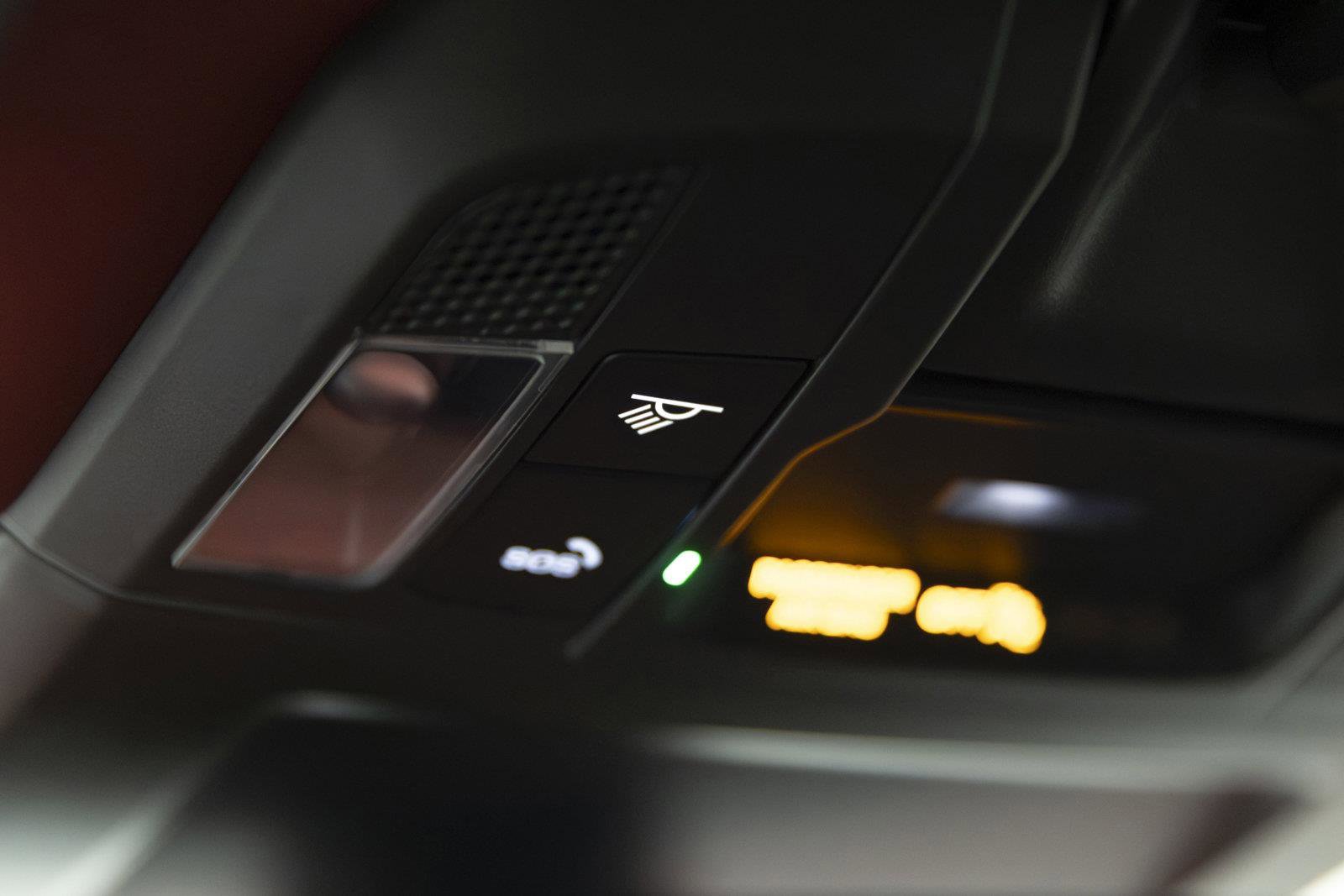 Used 2022 Porsche 911 Turbo S image 97