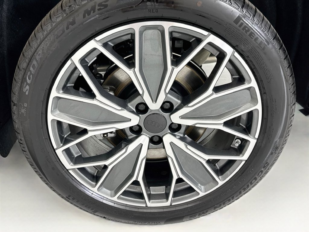 New 2026 Audi Q5 Premium Plus AWD/4WD image 30