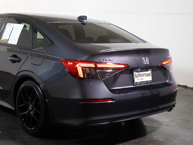 Used 2024 Honda Civic Sport image 11