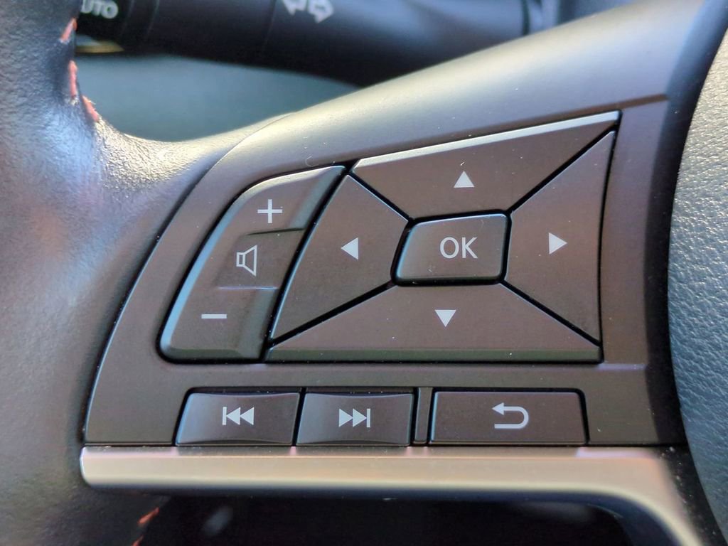 Certified 2023 Nissan Sentra SR w/ SR Premium Package image 25