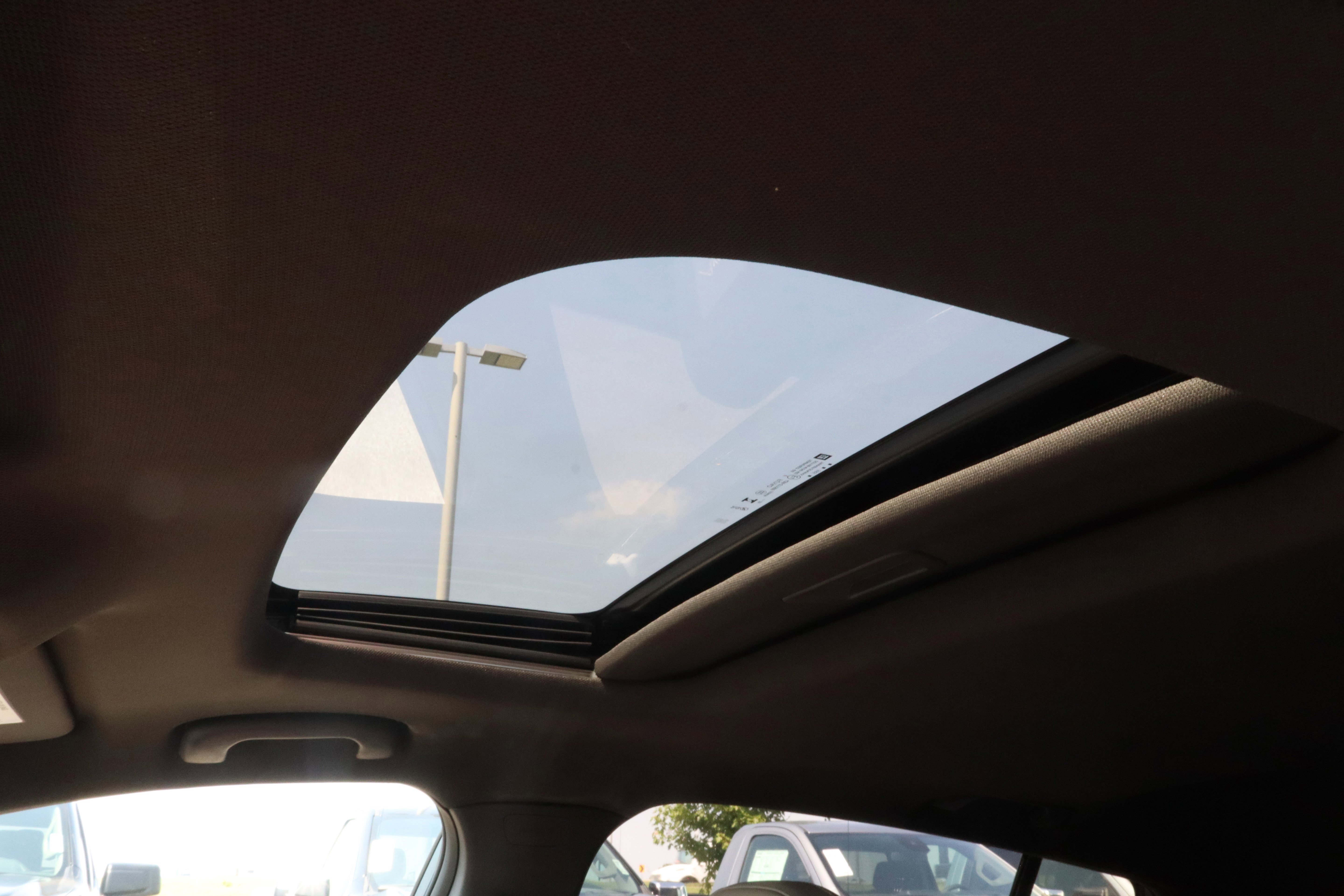 New 2025 Buick Envista Avenir image 19