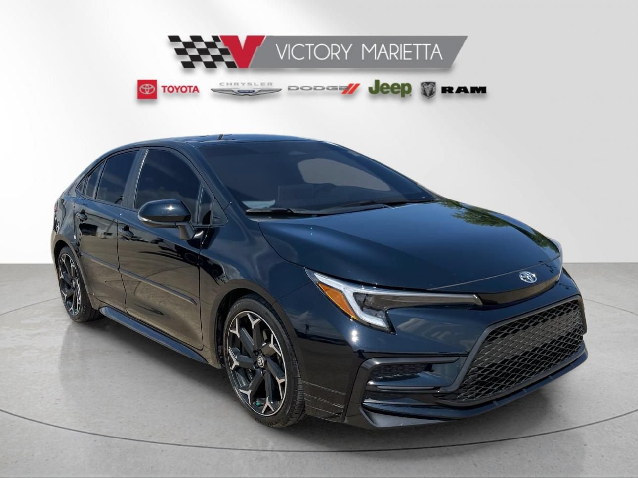 Used 2025 Toyota Corolla FX w/ Convenience Package FWD image 7