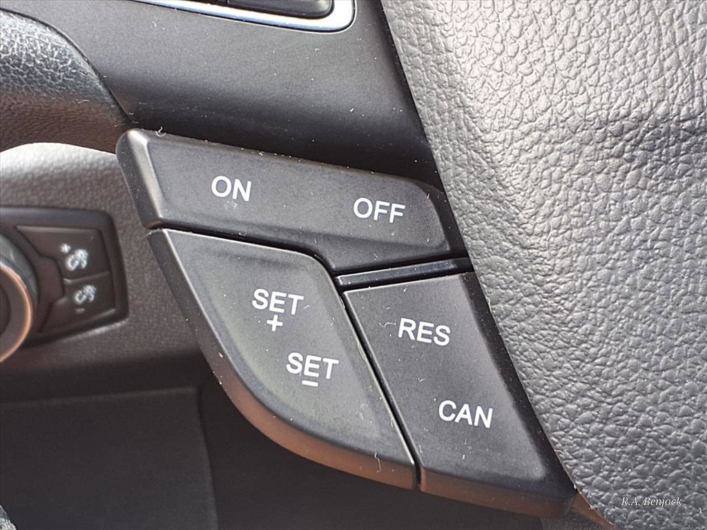 Used 2021 Ford EcoSport Titanium image 14