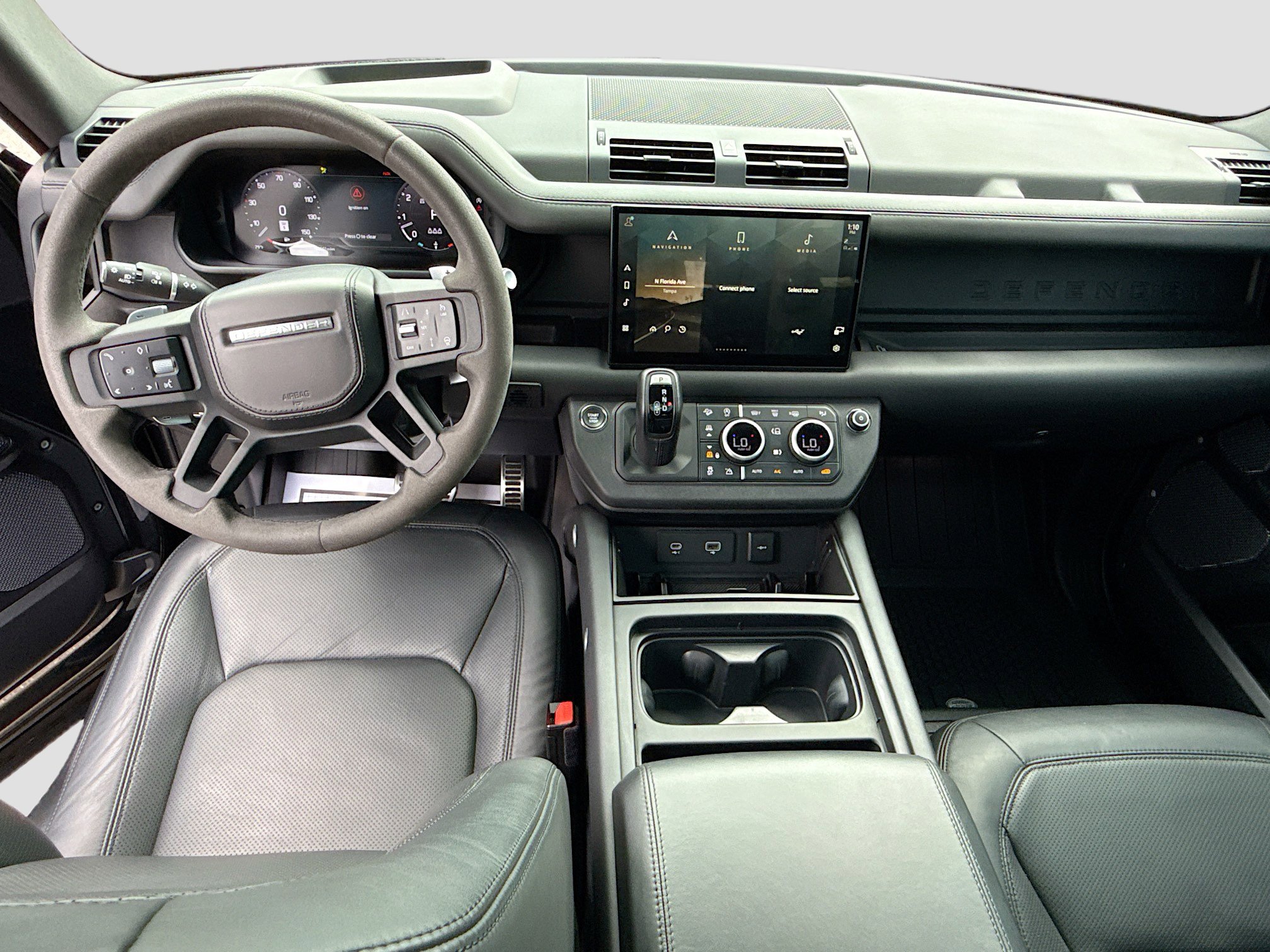 Used 2023 Land Rover Defender 90 V8 image 16