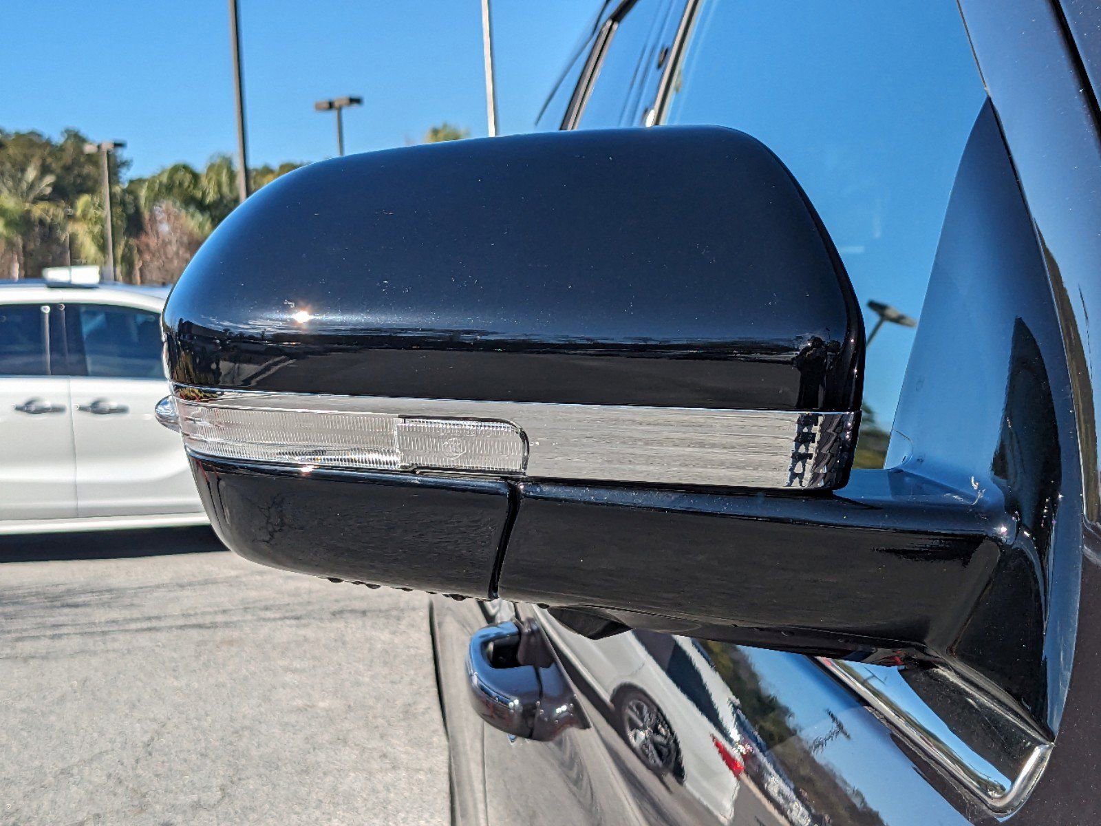 Certified 2024 Lincoln Navigator Reserve image 13