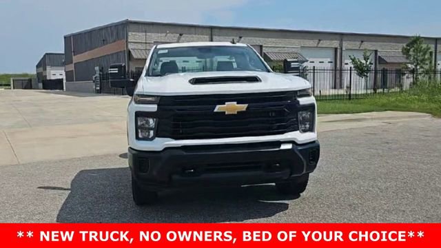 Used 2024 Chevrolet Silverado 2500 W/T image 3