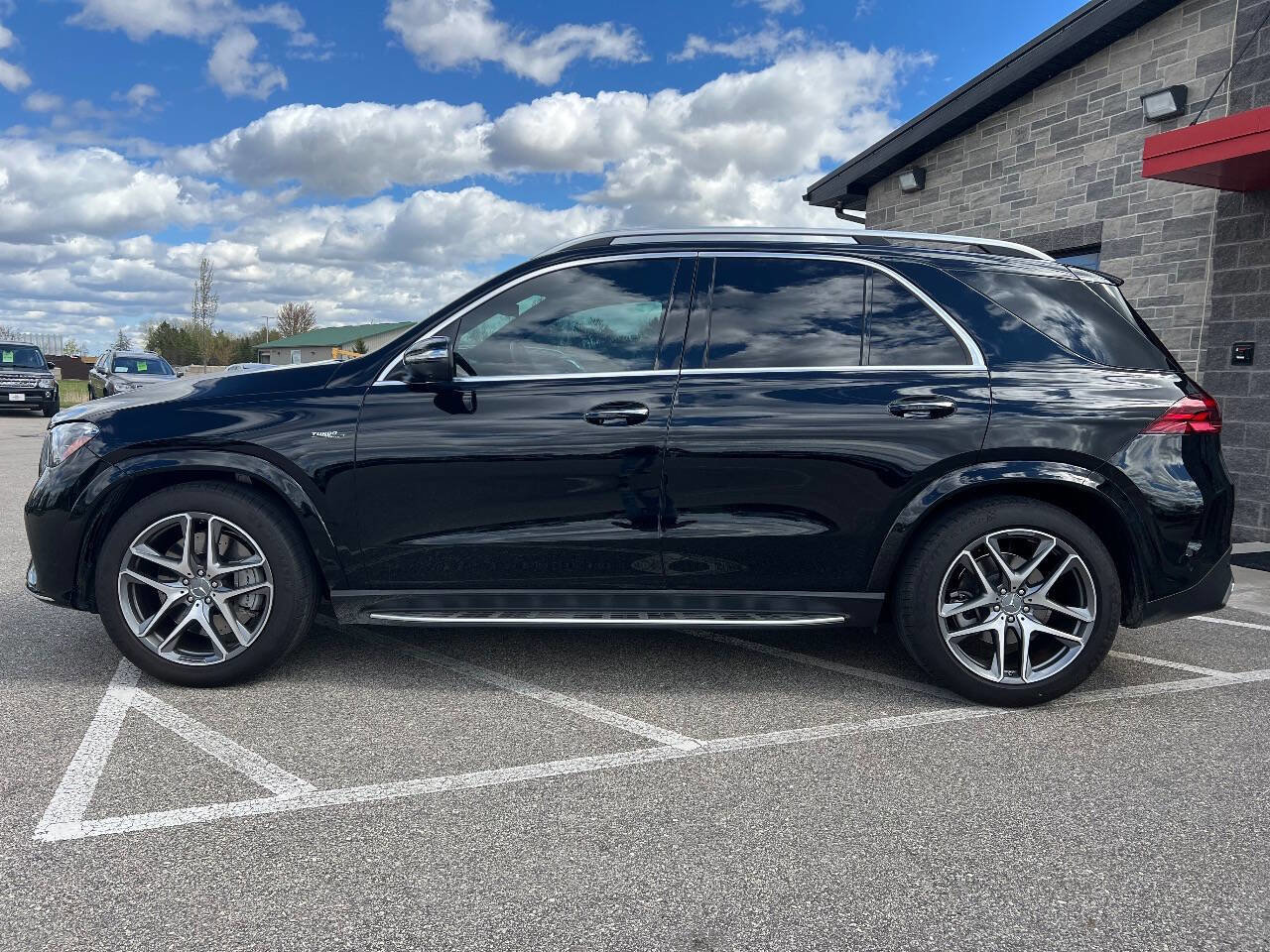 Used 2025 Mercedes-Benz GLE 53 AMG 4MATIC image 8
