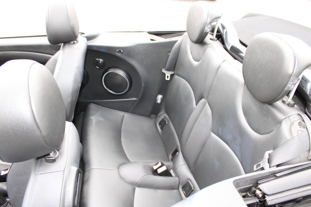 Used 2011 MINI Cooper S FWD image 26