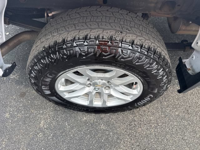 Used 2021 Chevrolet Silverado 1500 LT AWD/4WD image 17