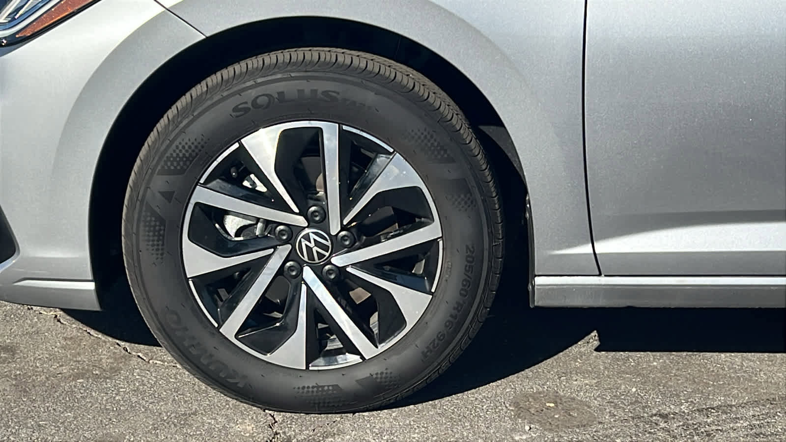 Used 2025 Volkswagen Jetta S image 9