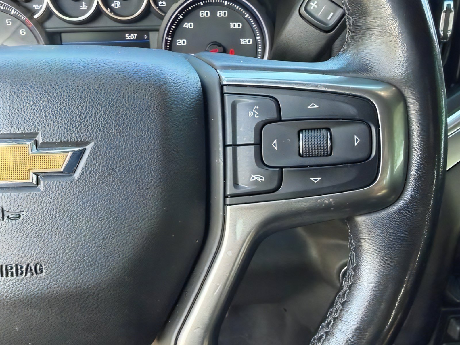 Used 2019 Chevrolet Silverado 1500 LT w/ All-Star Edition AWD/4WD image 33