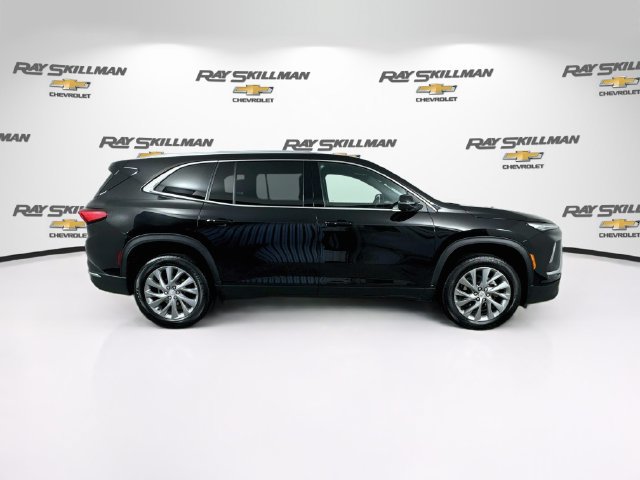Used 2025 Buick Enclave Preferred FWD image 8
