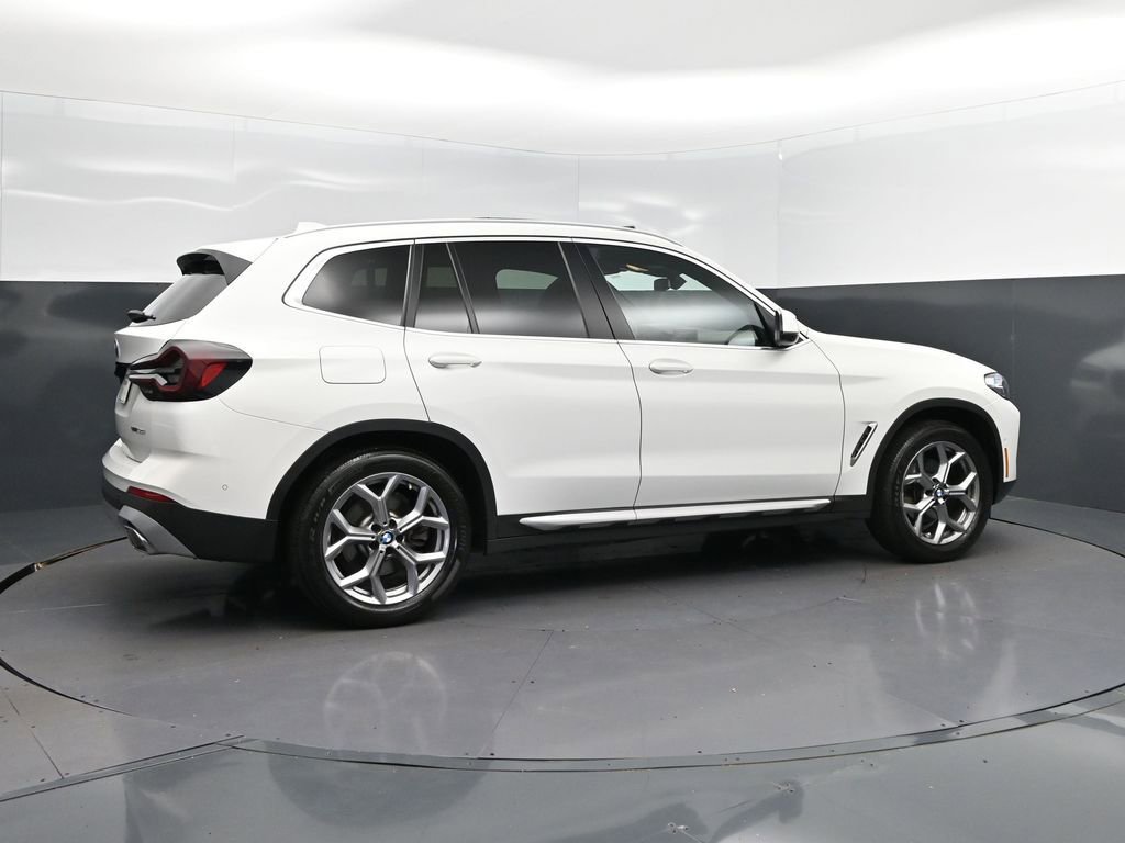 Certified 2024 BMW X3 sDrive30i w/ Convenience Package RWD image 8
