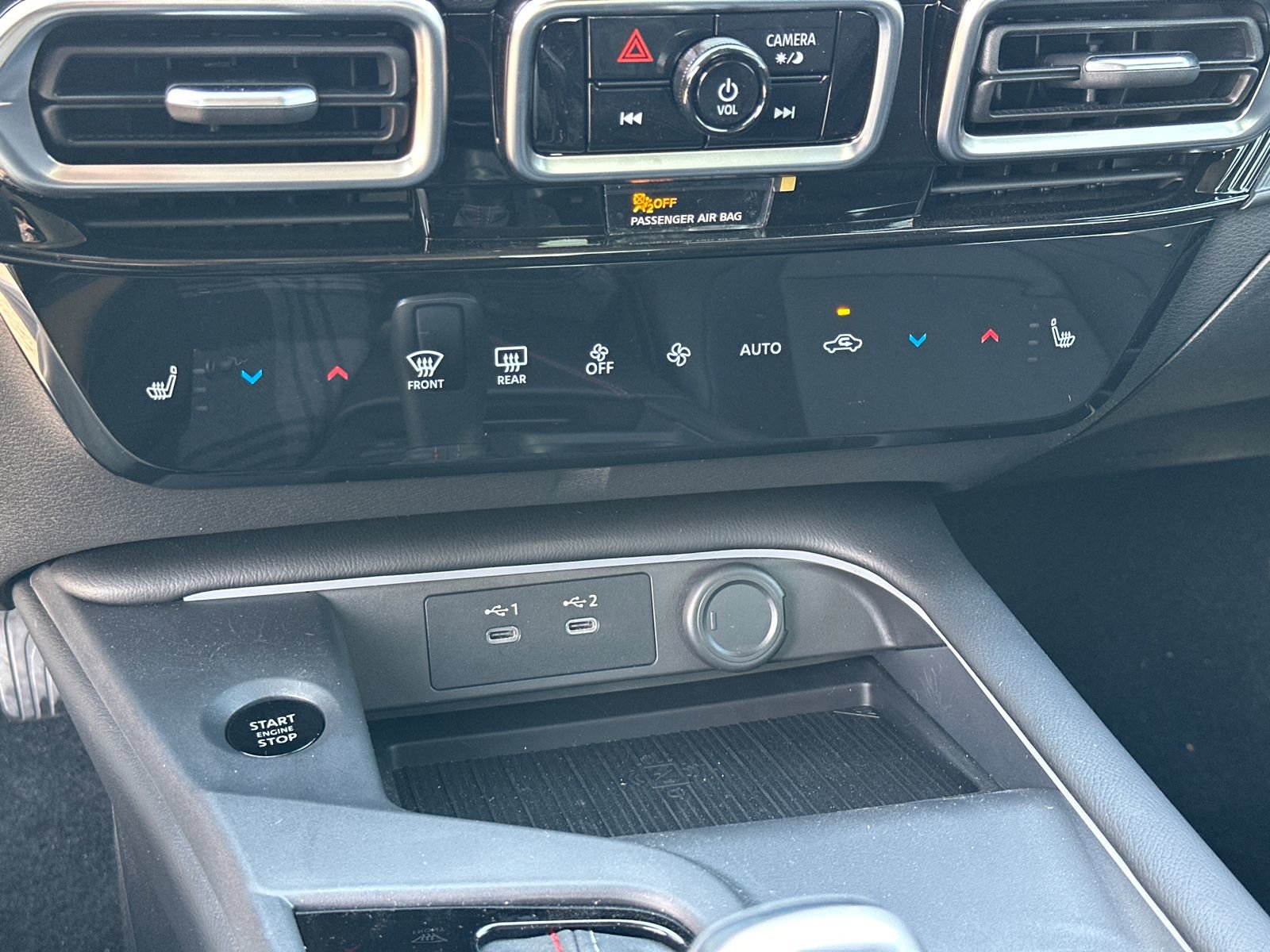 New 2026 Nissan Sentra SR w/ SR Premium Package image 31