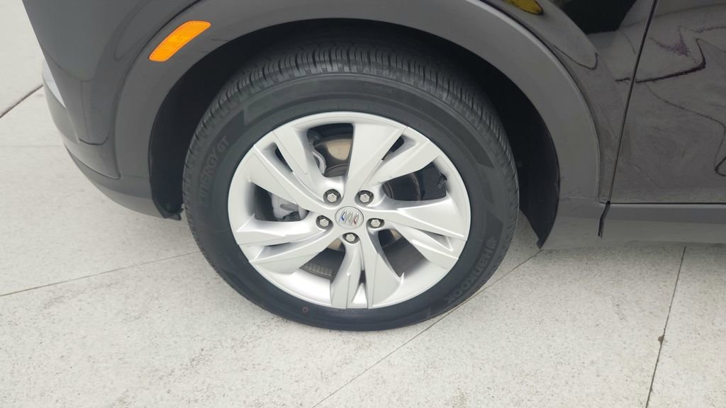 Certified 2025 Buick Encore GX Preferred FWD image 27