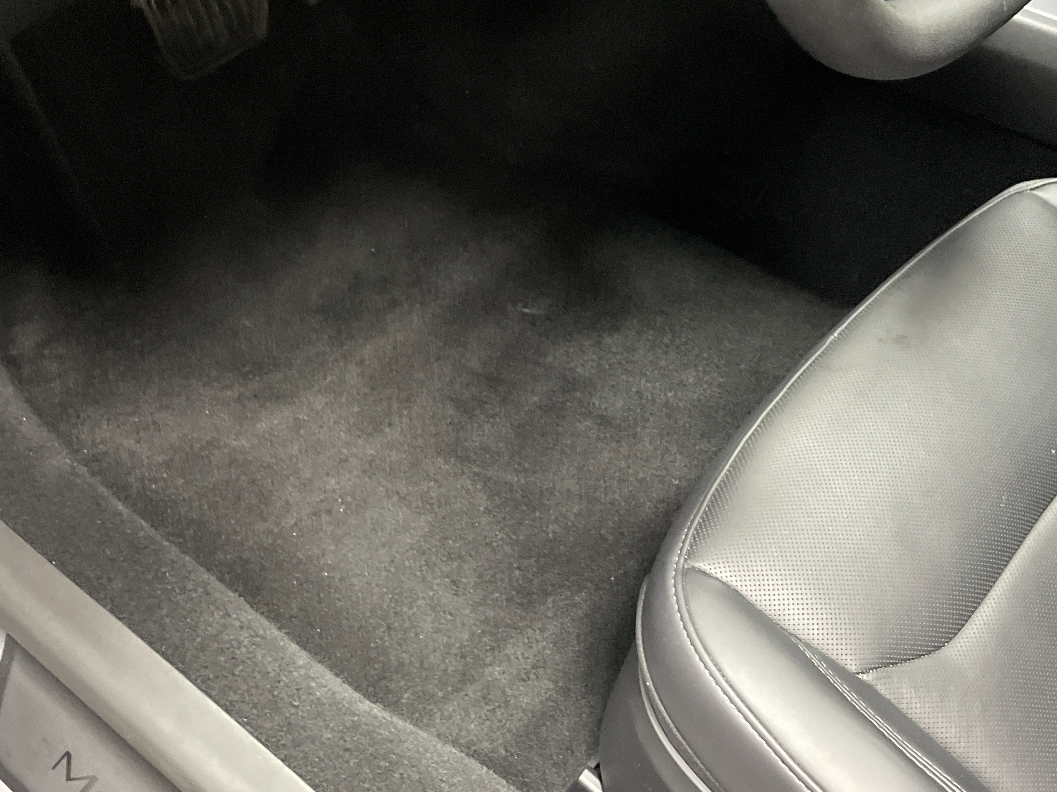 Used 2025 Tesla Model 3 Long Range image 17